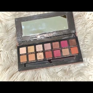 Anastasia modern Renaissance eyeshadow palette